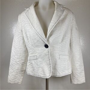 Elegant White Women's Blazer
